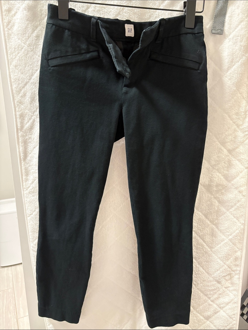 GAP Women's Skinny Pants in Dark Green